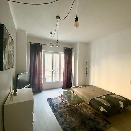 Studio Centre Ville نيم المظهر الخارجي الصورة